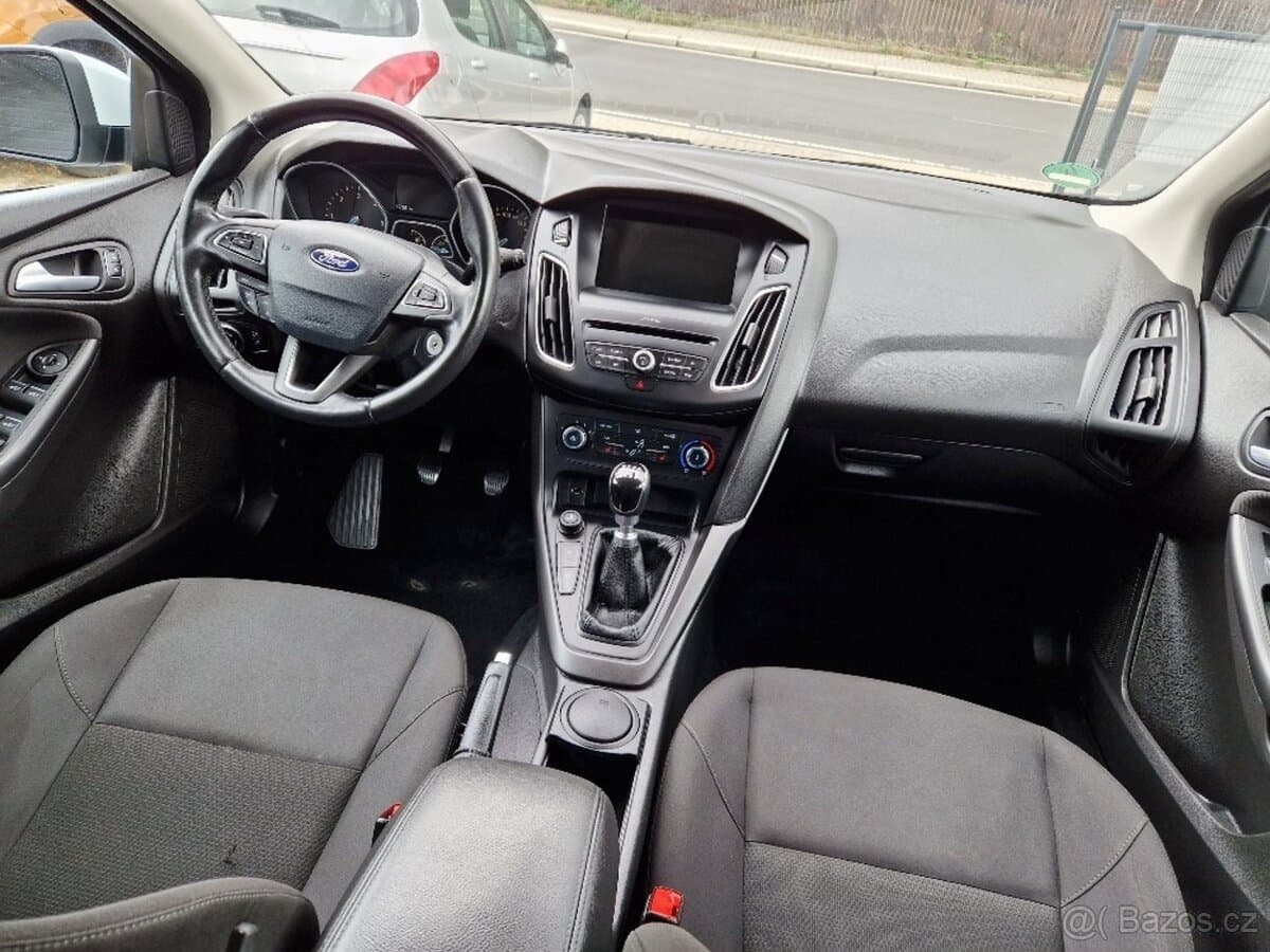 2018 Ford FOCUS - 14