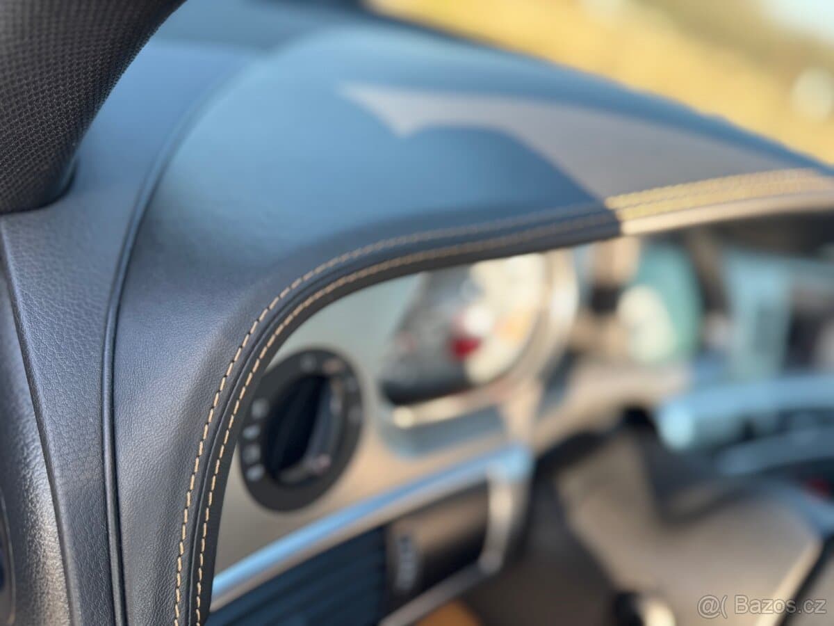 2007 Audi S6 - 14
