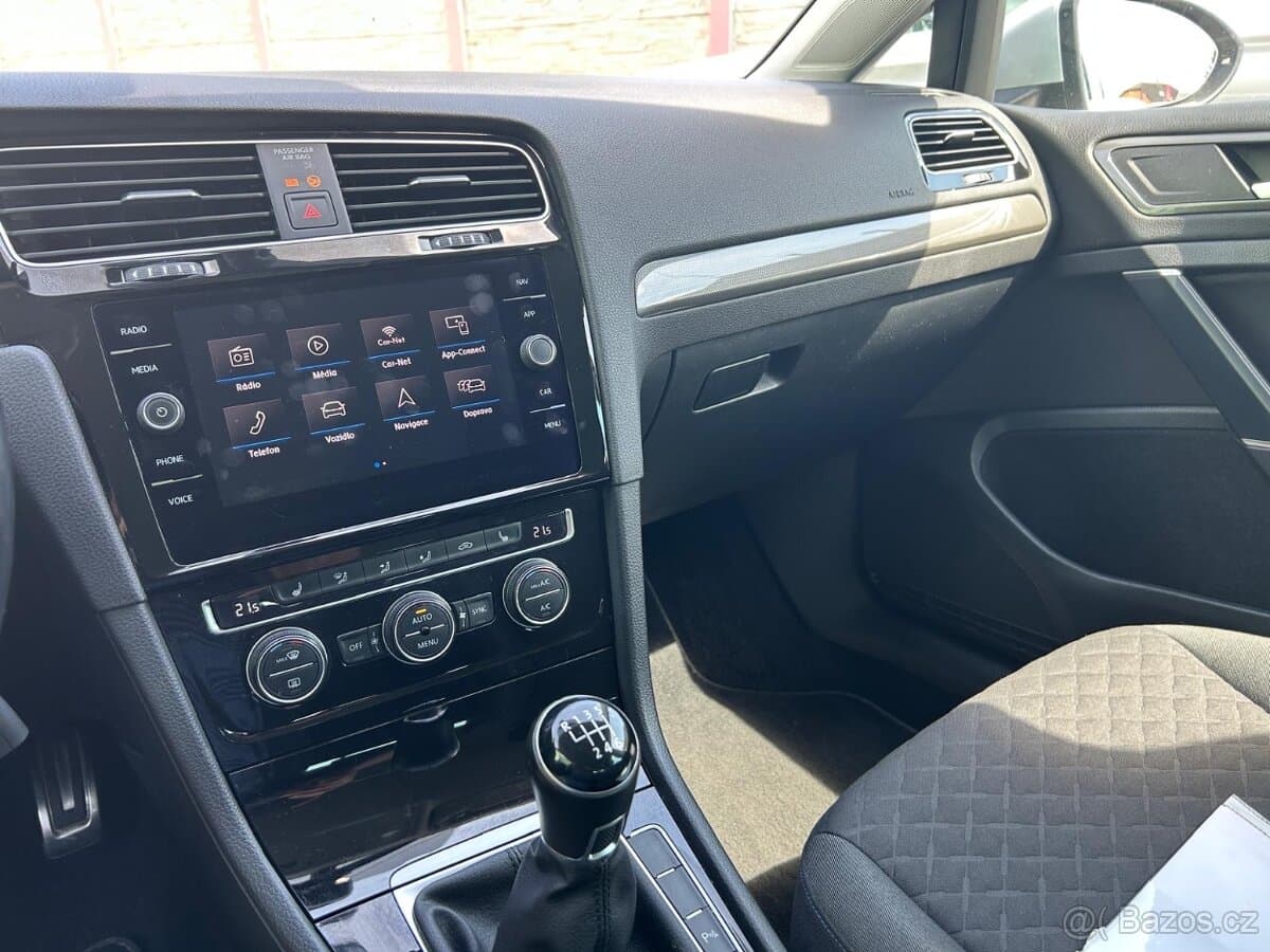 2019 Volkswagen GOLF - 14