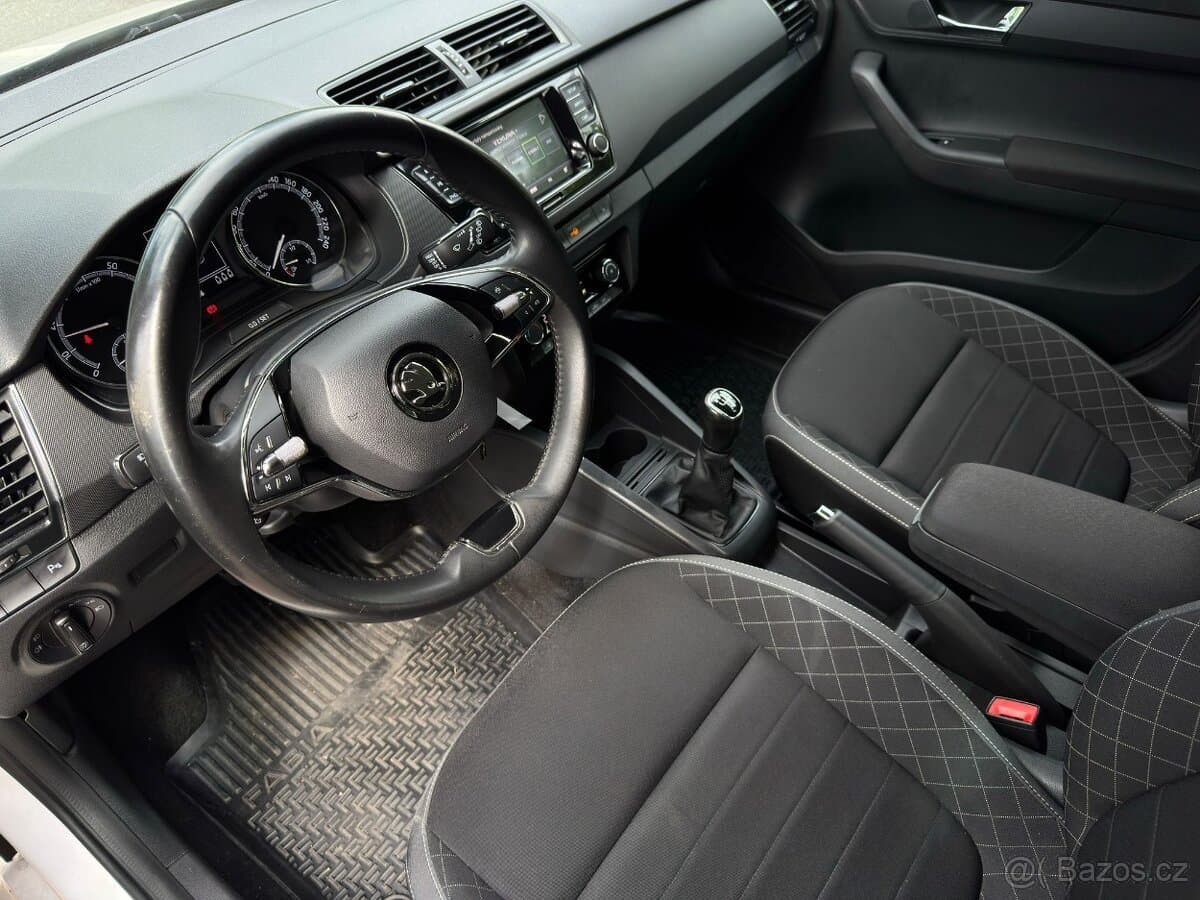 2022 Škoda FABIA - 14