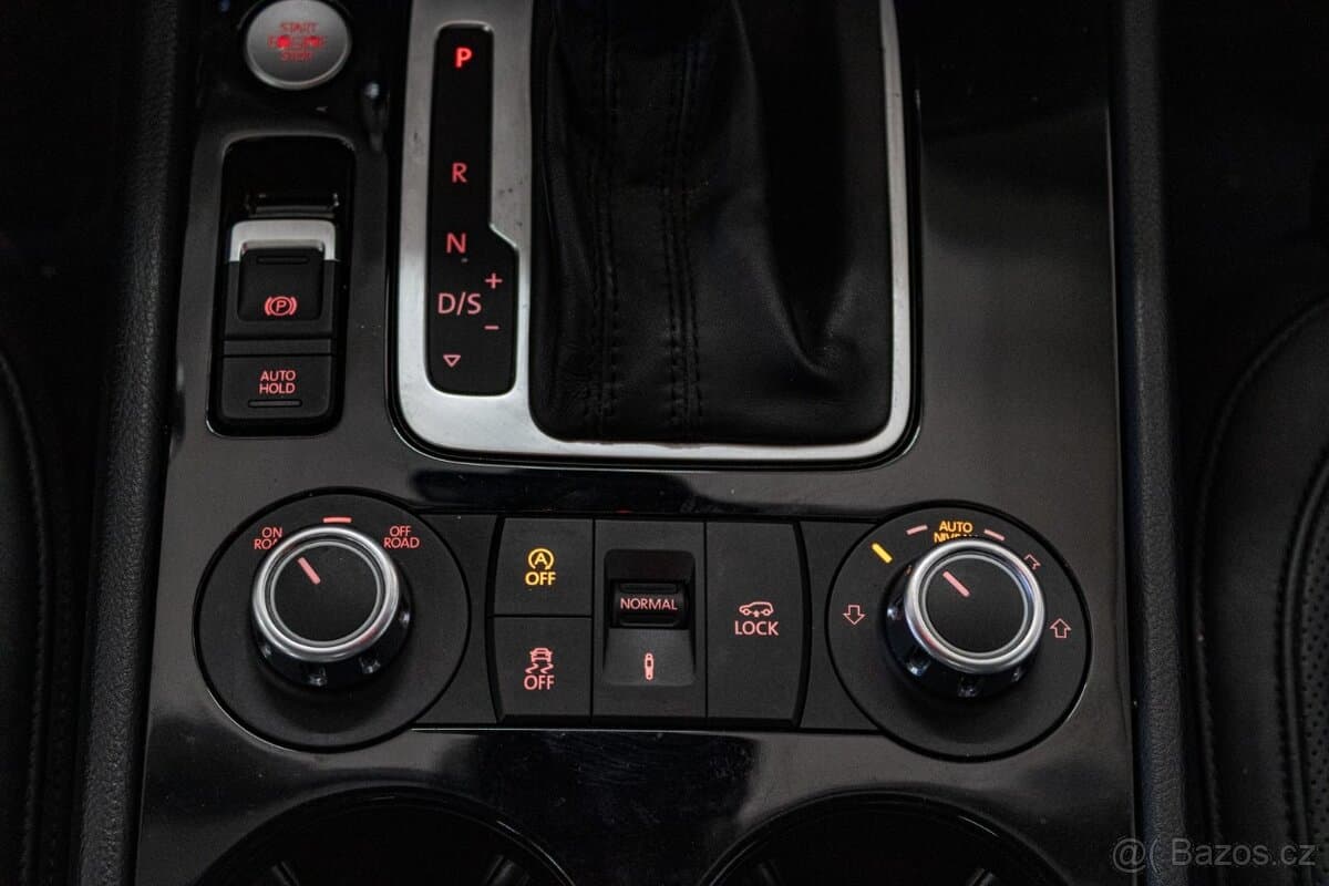 2014 Volkswagen TOUAREG - 14
