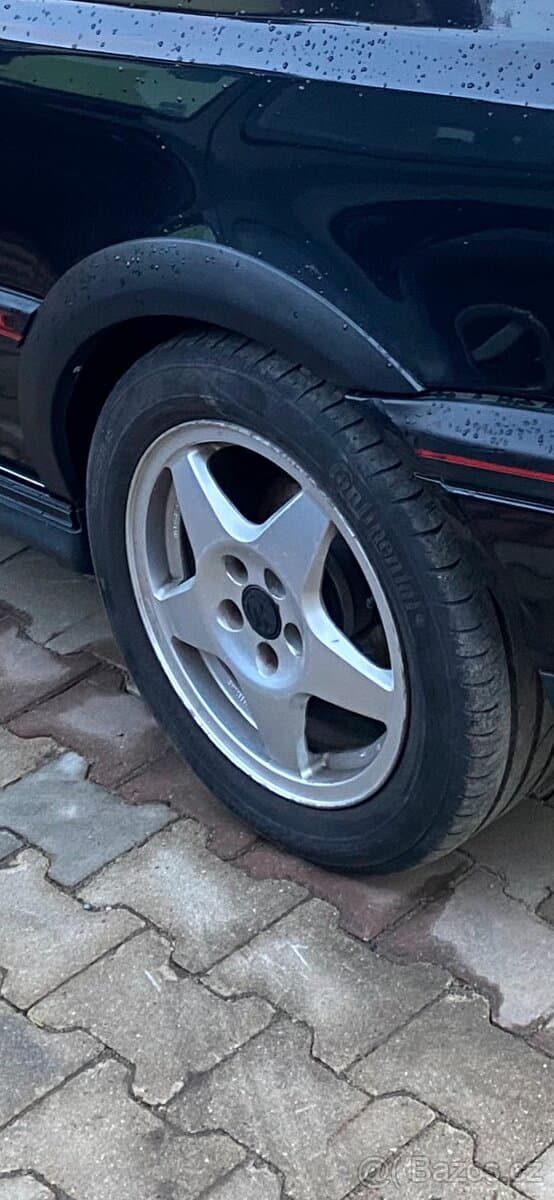 Volkswagen GOLF - 14