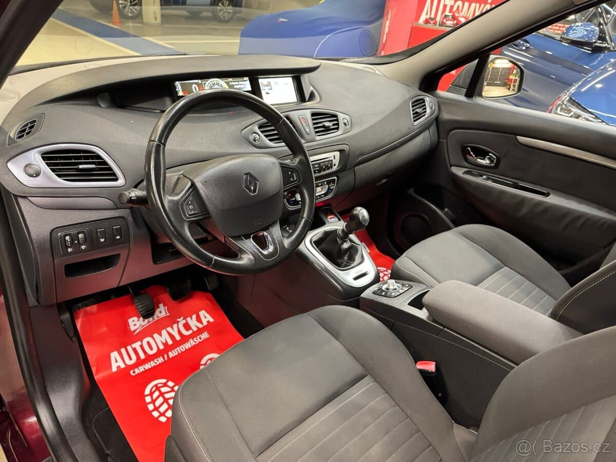 2015 Renault SCENIC - 14
