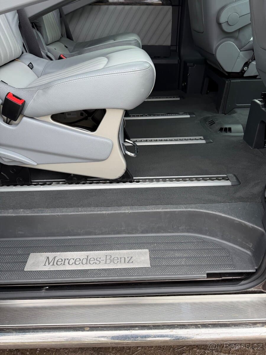 2013 Mercedes-Benz VIANO - 14