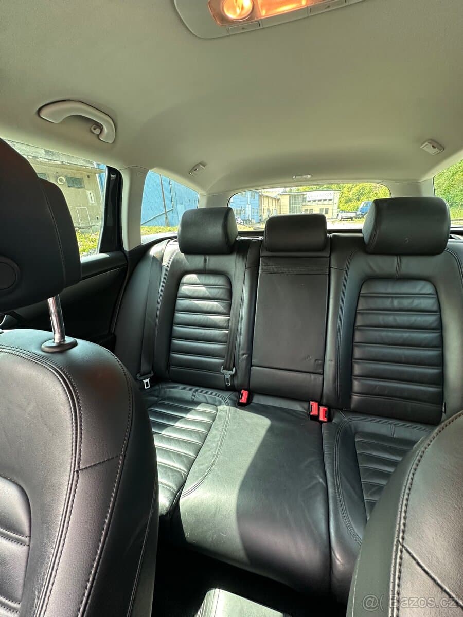 2013 Volkswagen PASSAT - 14