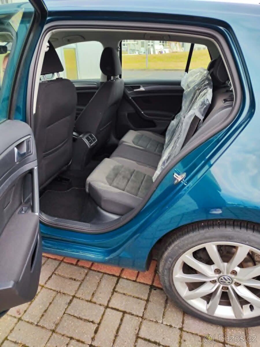 Volkswagen GOLF - 14