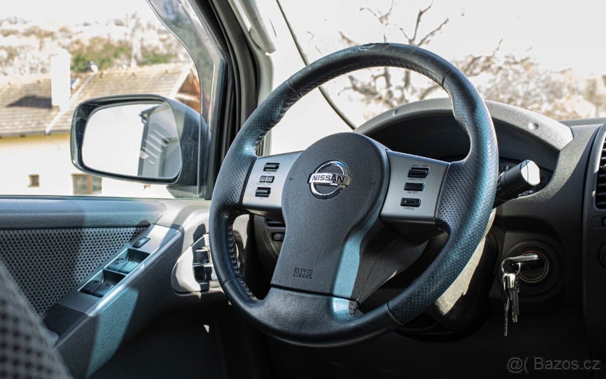 2007 Nissan NAVARA - 14