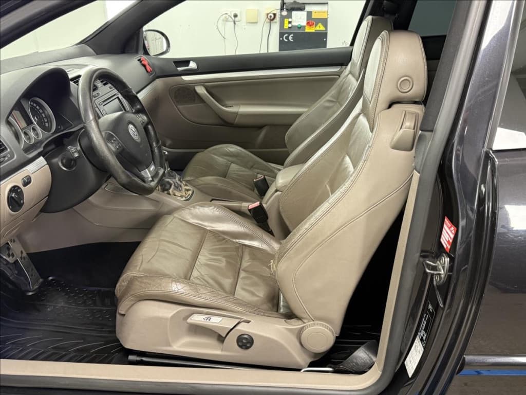 2007 Volkswagen GOLF - 14