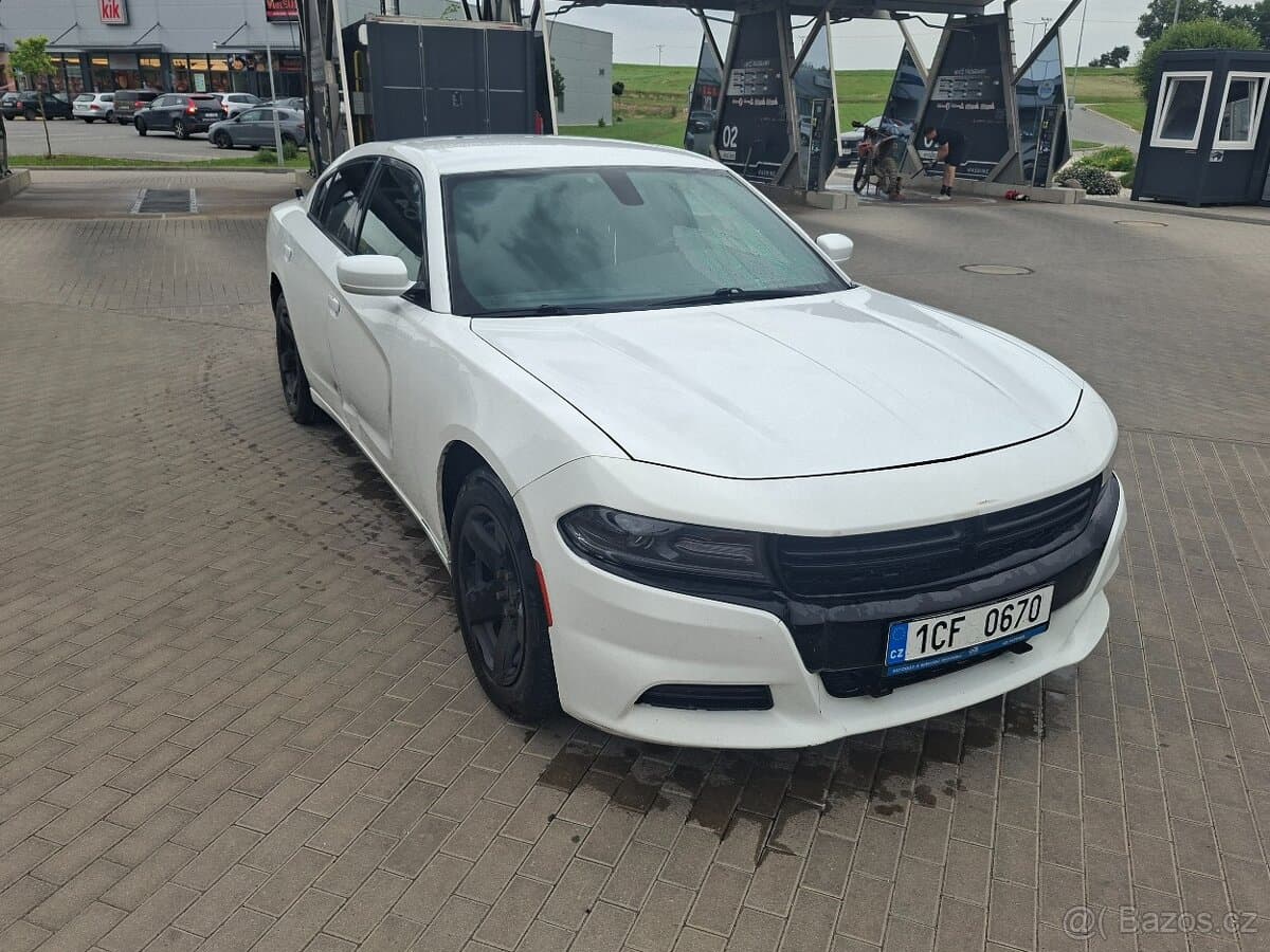 2016 Dodge CHARGER - 14