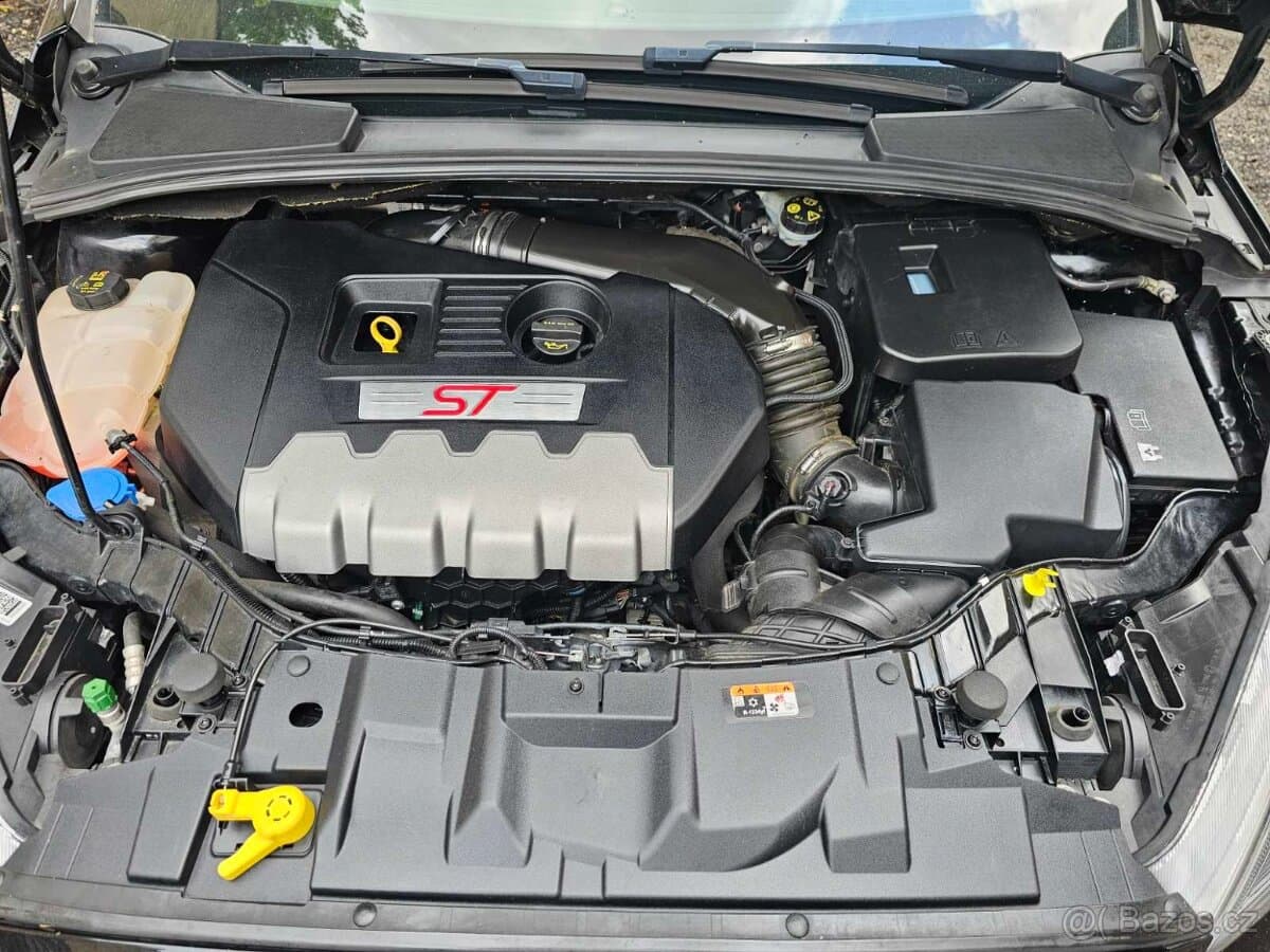 2018 Ford FOCUS - 14