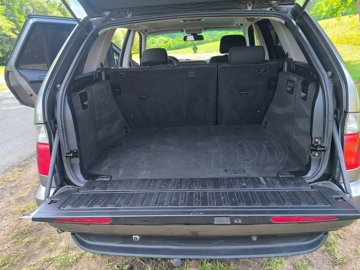 2005 BMW X5 - 14