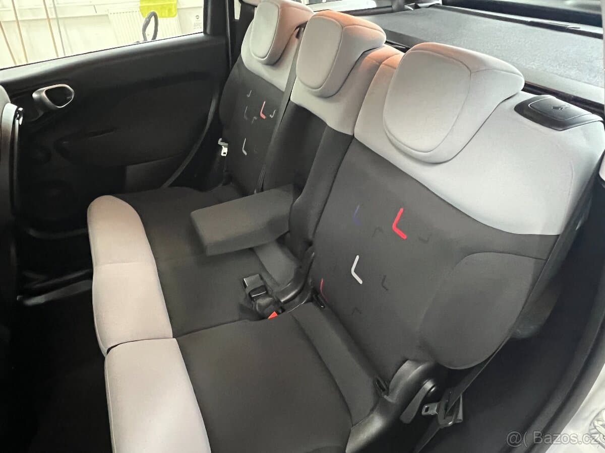 2017 Fiat 500 - 14