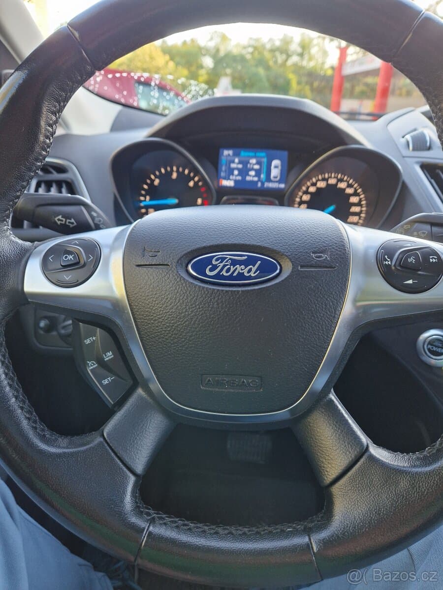 2013 Ford KUGA - 14