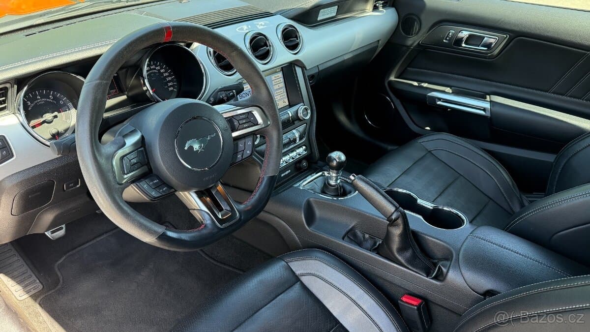 2017 Ford GT - 14
