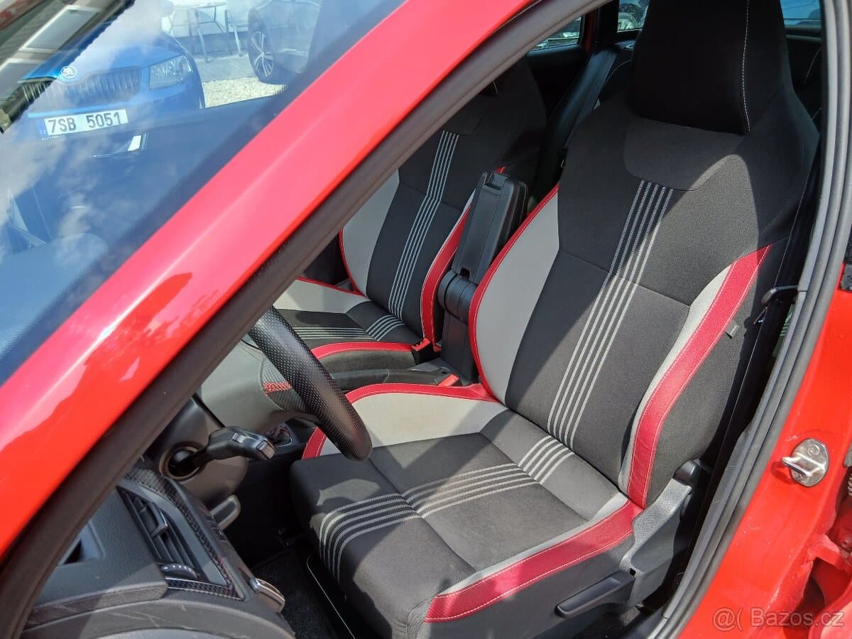 2018 Škoda RAPID - 14
