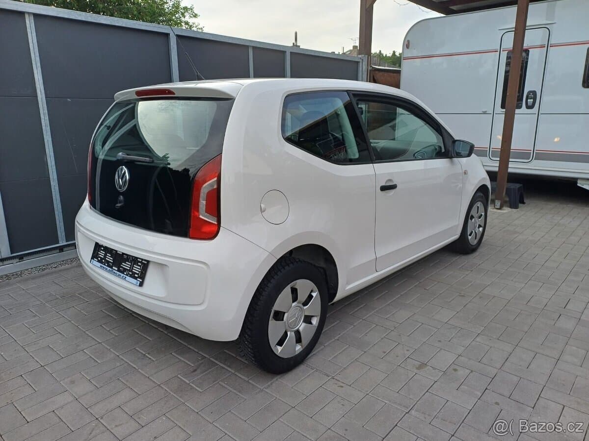 2012 Volkswagen UP! - 14