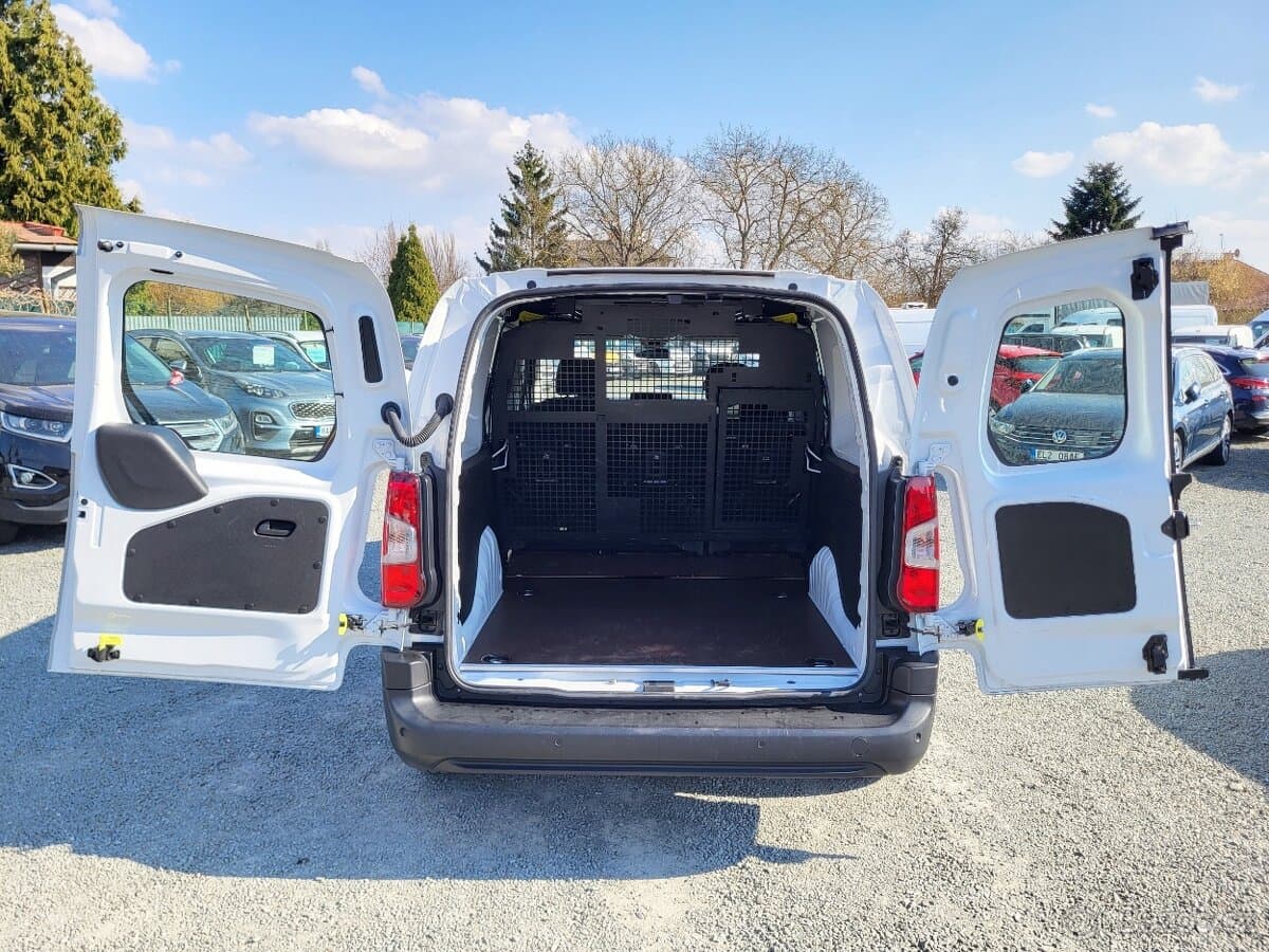 2024 Opel COMBO - 14