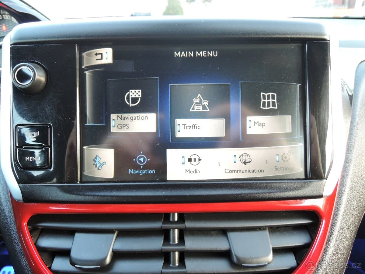 2013 Peugeot 208 - 14