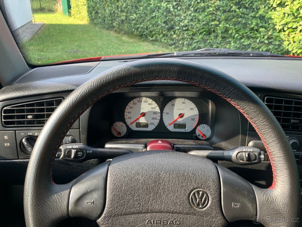 1996 Volkswagen GOLF - 14