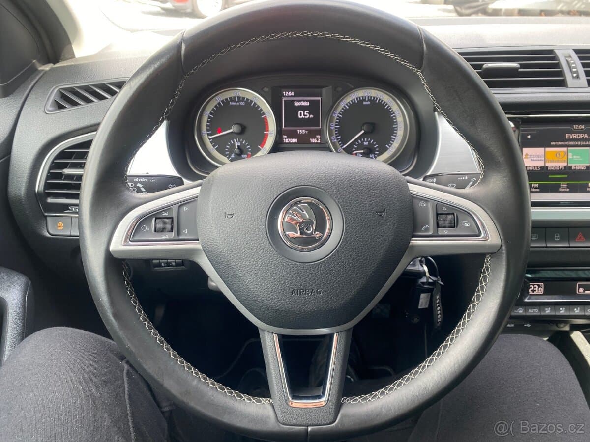 2015 Škoda FABIA - 14