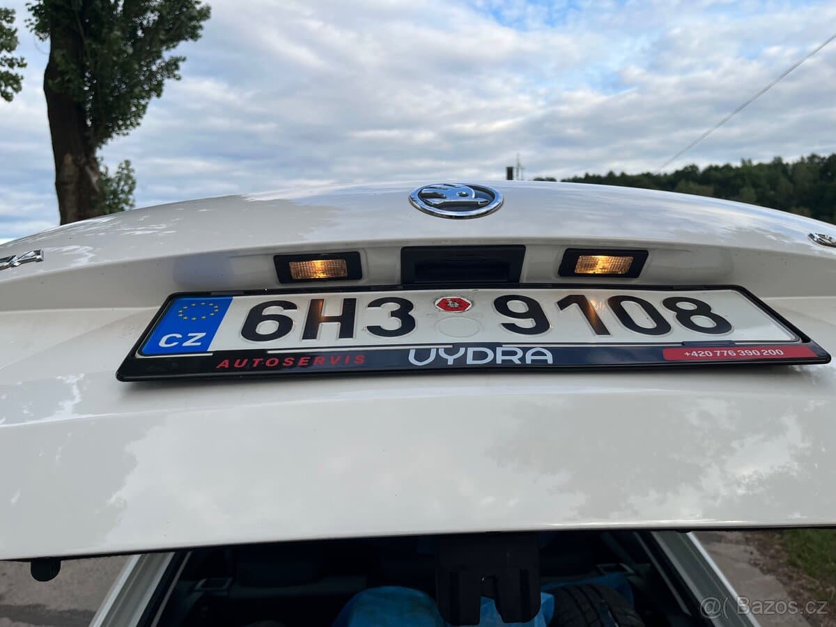Škoda OCTAVIA - 14