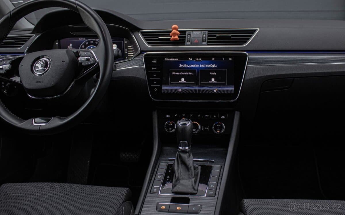 2021 Škoda SUPERB - 14