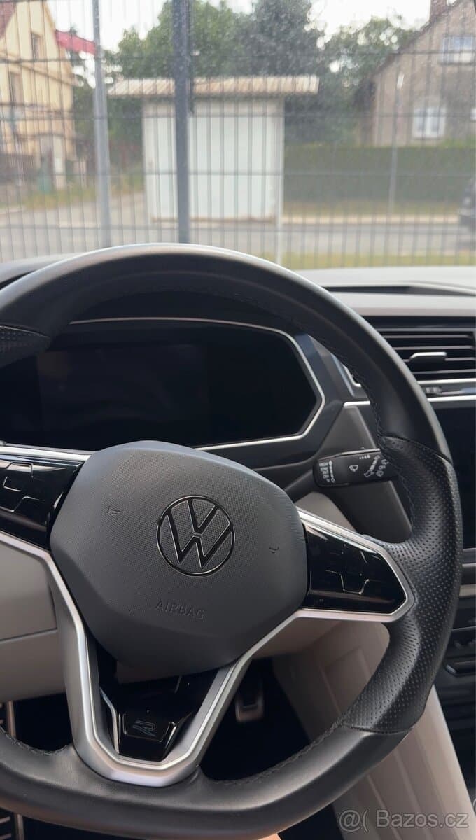 2023 Volkswagen TIGUAN - 14