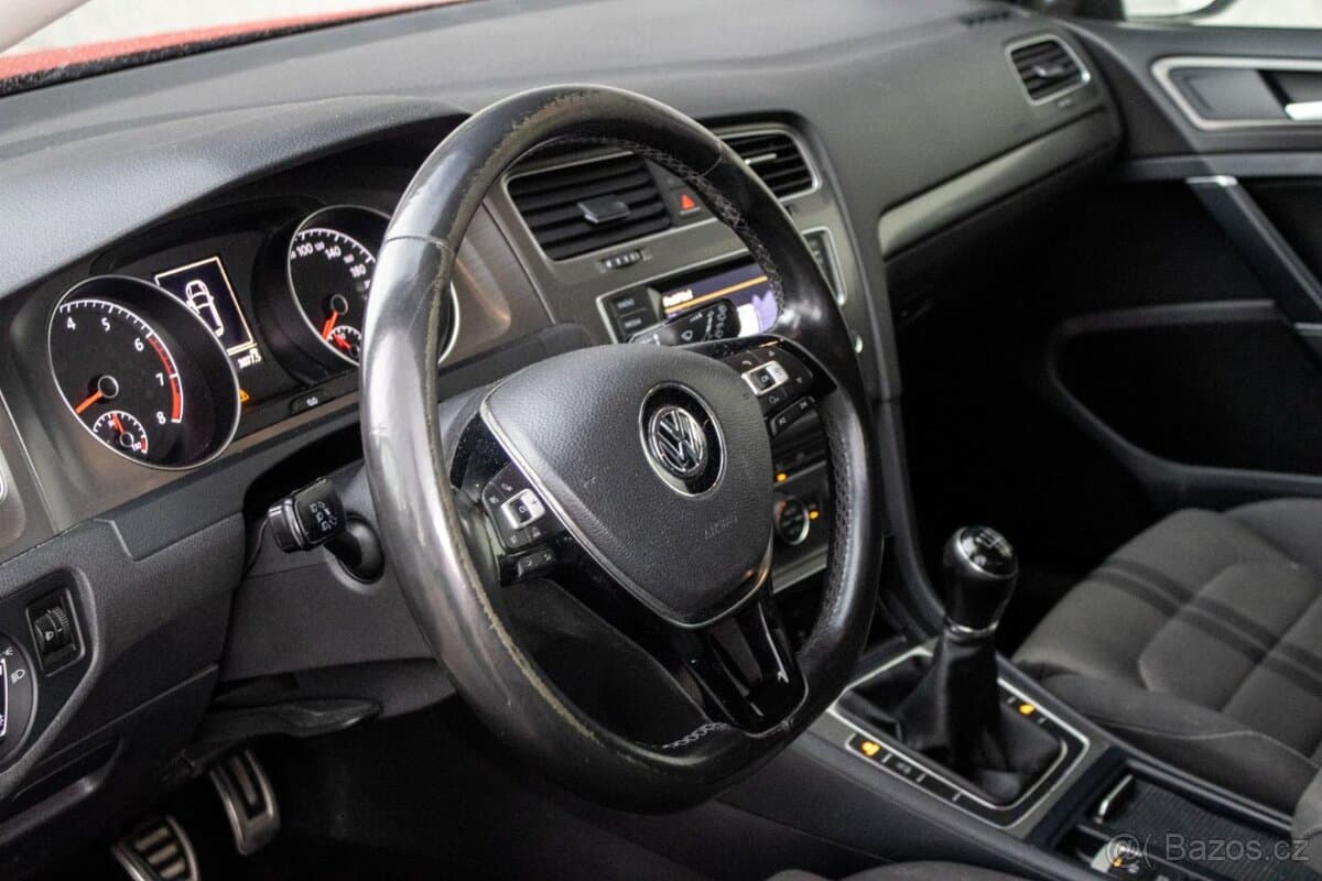 2013 Volkswagen GOLF - 14