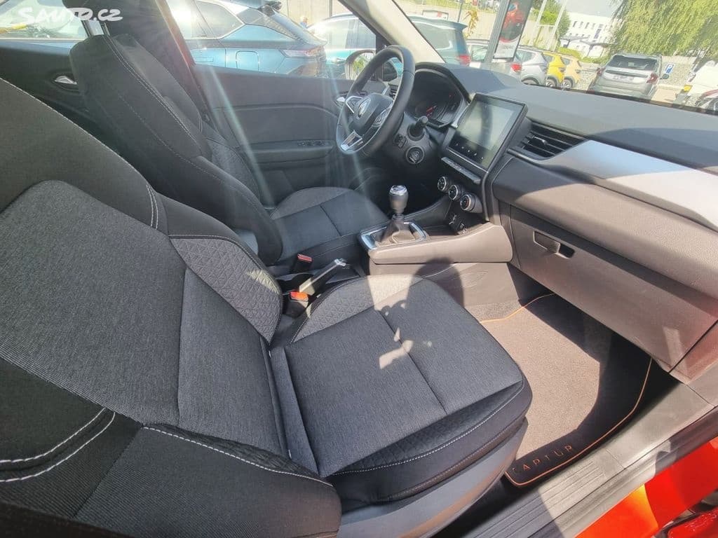 2023 Renault CAPTUR - 14
