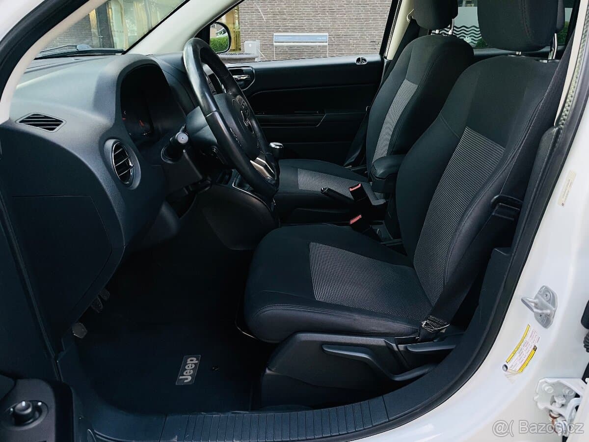 2012 Jeep COMPASS - 14