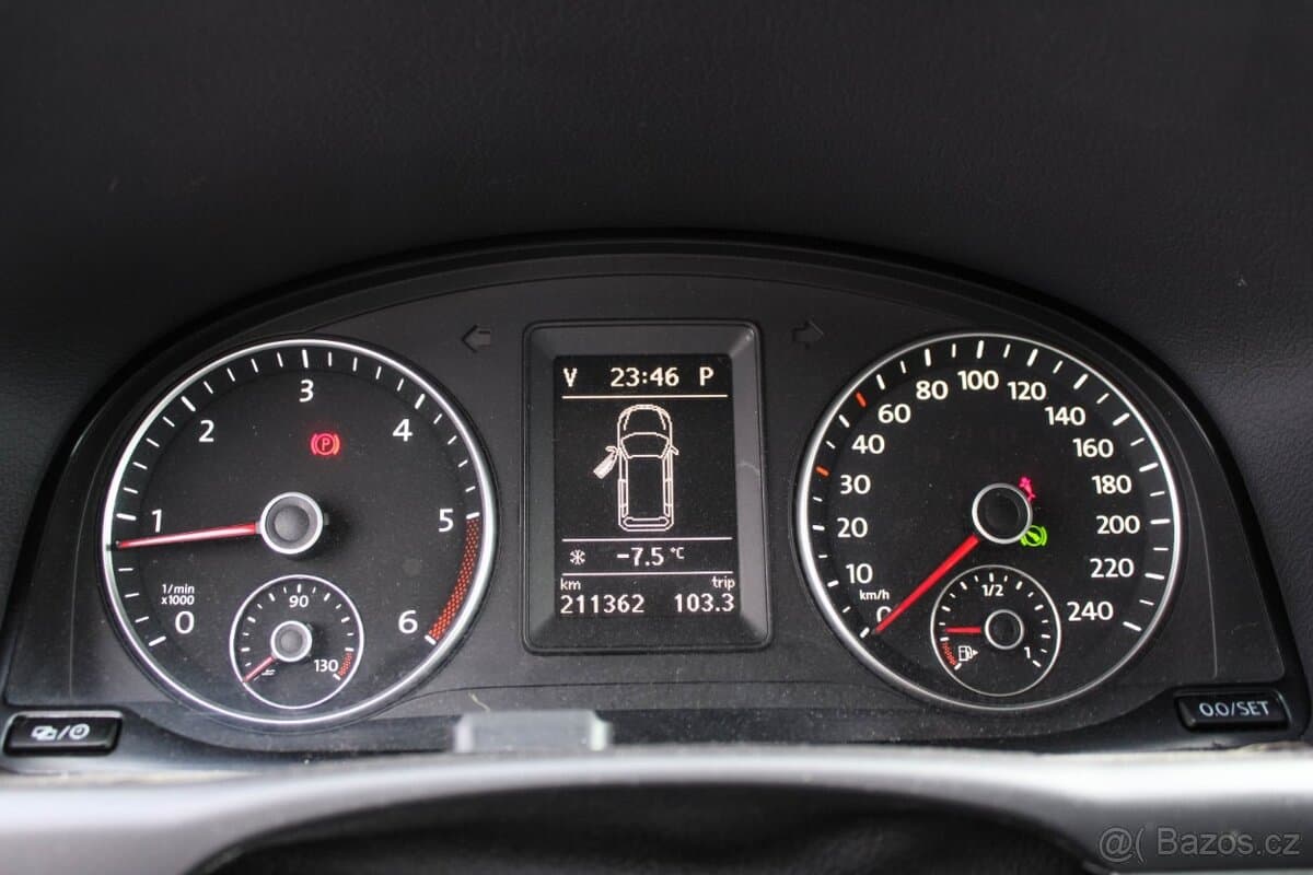 2015 Volkswagen TOURAN - 14