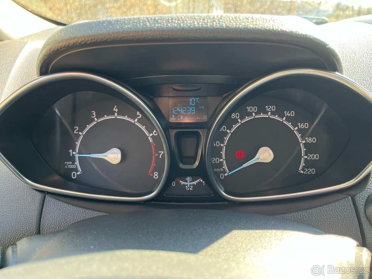 2016 Ford ECOSPORT - 14