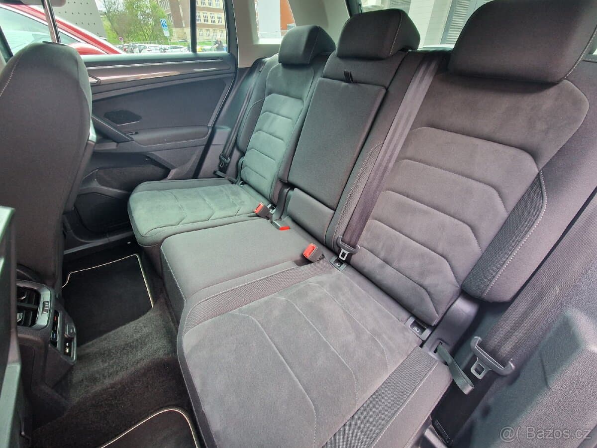 2019 Volkswagen TIGUAN - 14
