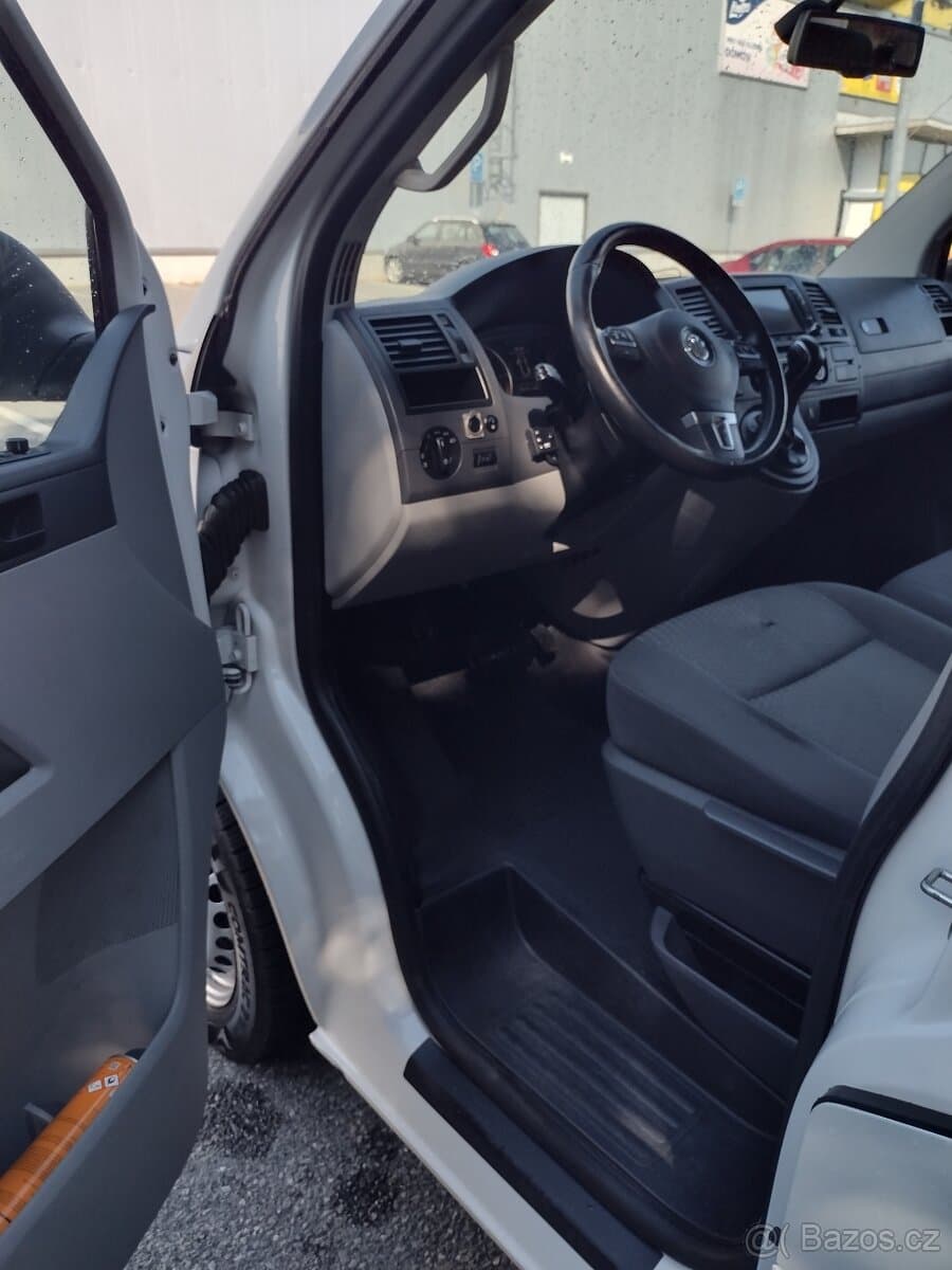 2013 Volkswagen TRANSPORTER - 14