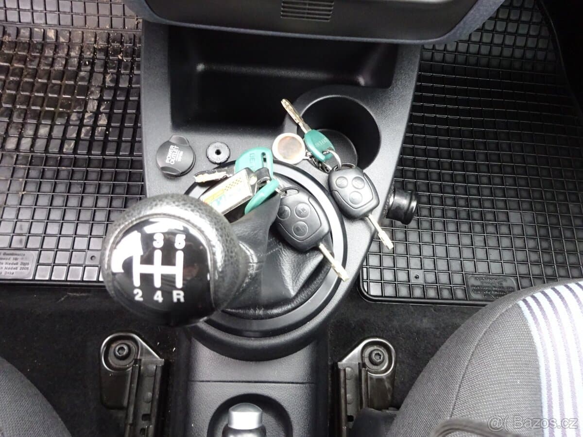 2009 Ford FUSION - 14