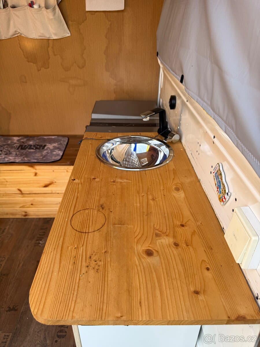 Mercedes-Benz SPRINTER - 14