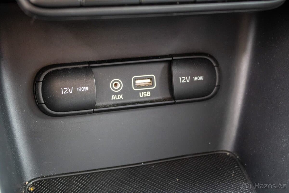 2018 Kia SPORTAGE - 14