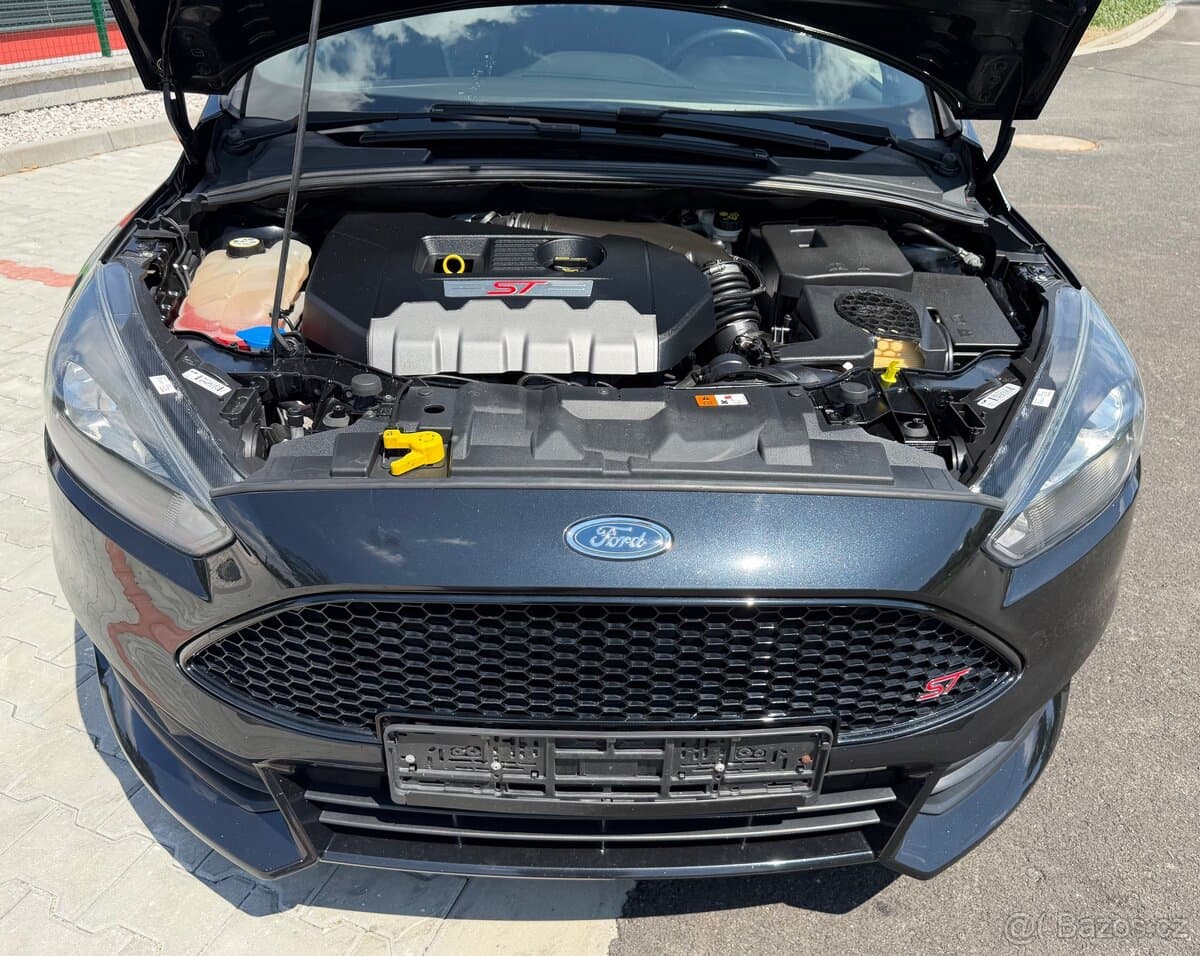 2015 Ford FOCUS - 14