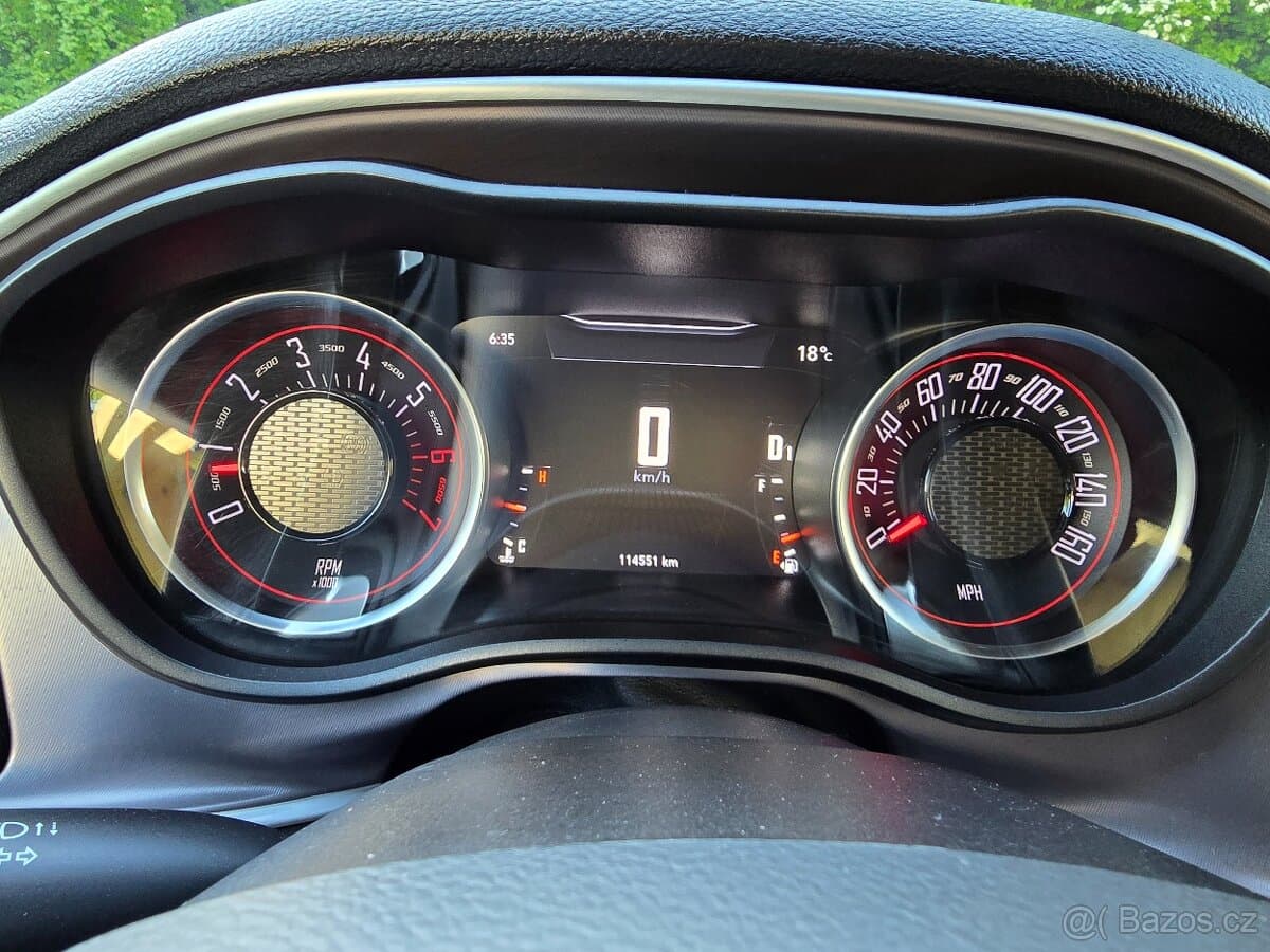 2019 Dodge CHALLENGER - 14