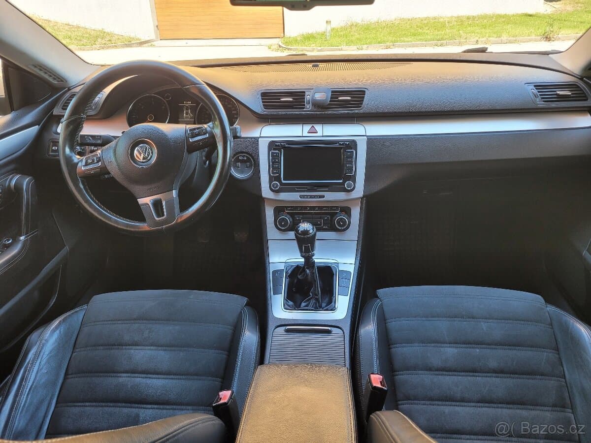 2009 Volkswagen PASSAT CC - 14