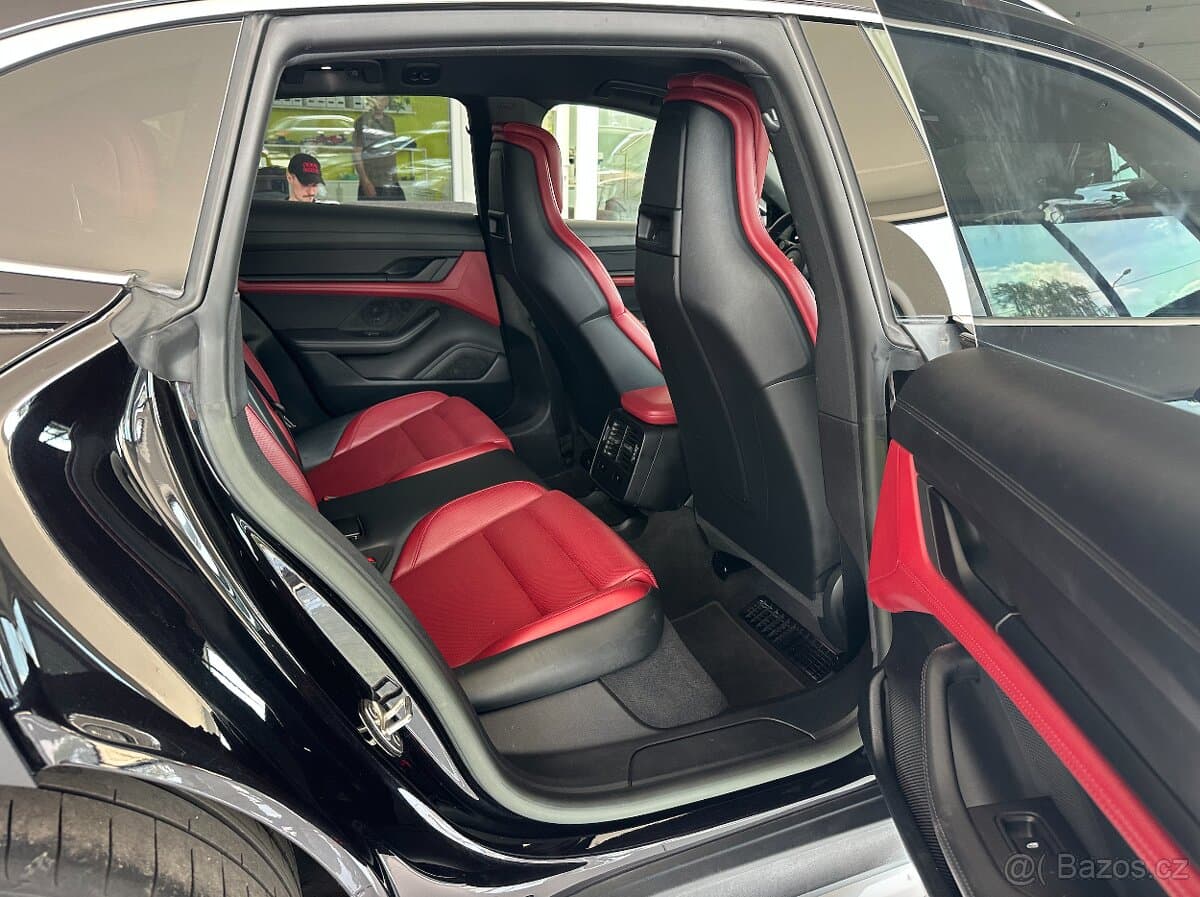 2023 Porsche TAYCAN - 14