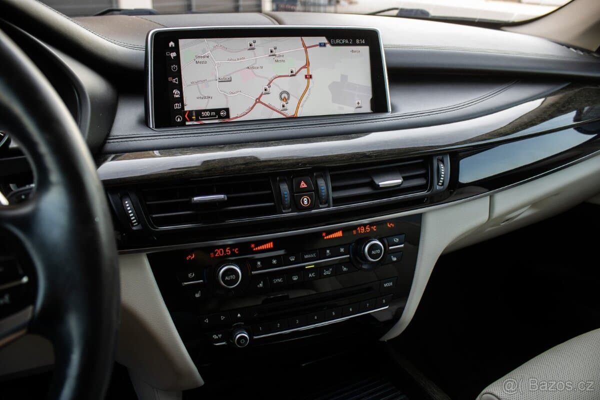 2018 BMW X5 - 14