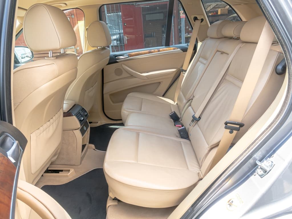 2007 BMW X5 - 14