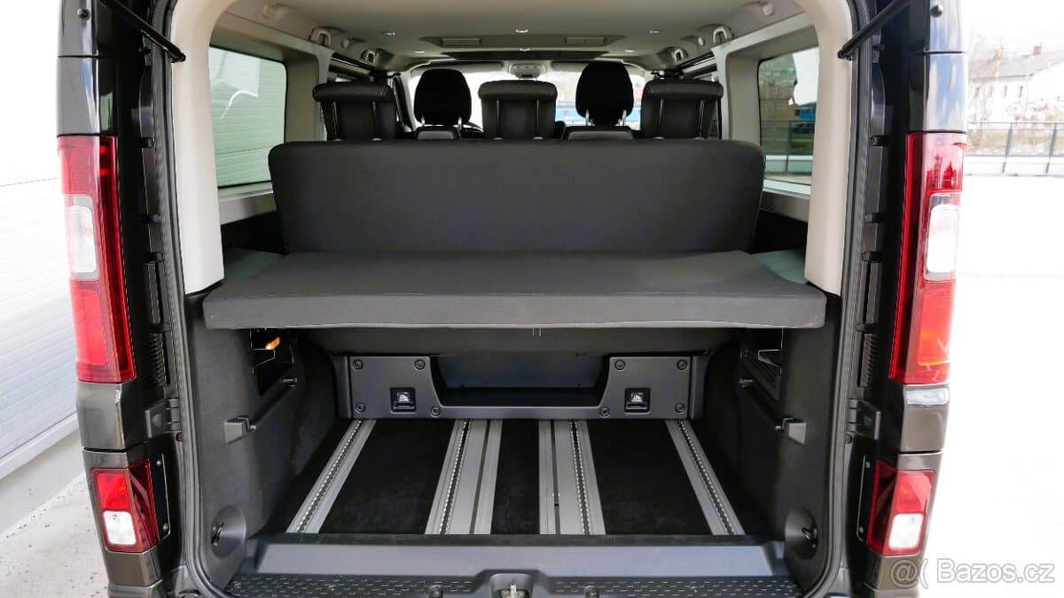 2018 Renault TRAFIC - 14