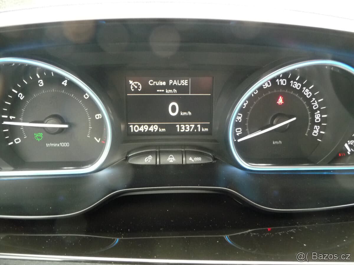 2014 Peugeot 2008 - 14
