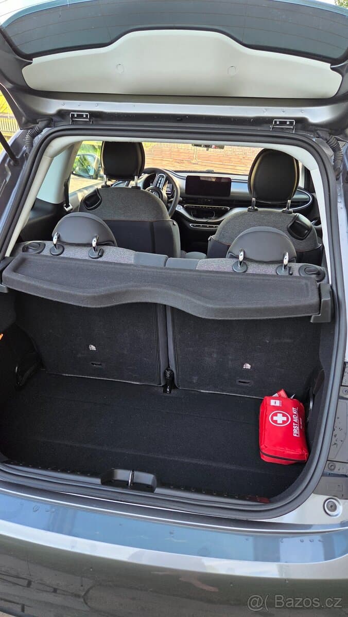 2022 Fiat 500e - 14
