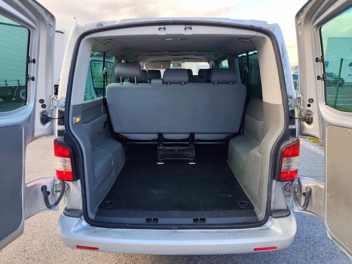 Volkswagen CARAVELLE - 14