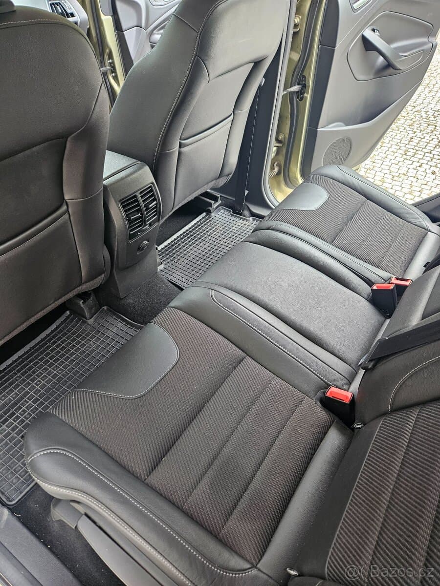 2014 Ford KUGA - 14