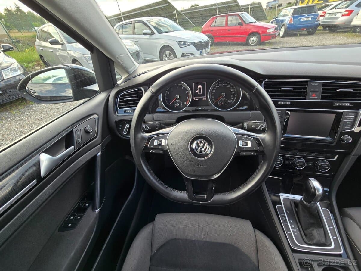 2015 Volkswagen GOLF - 14