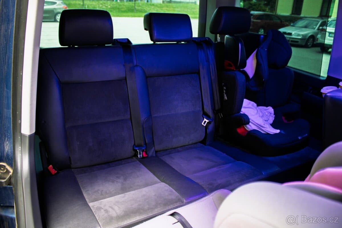 2014 Volkswagen MULTIVAN - 14